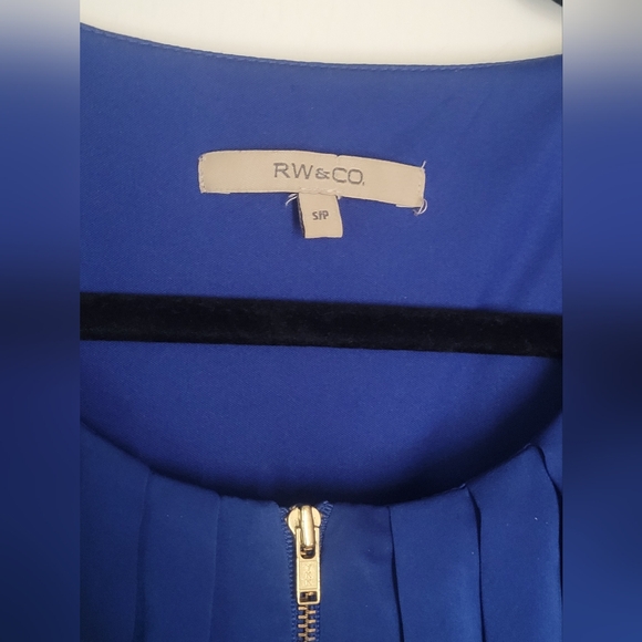 RW&CO Blue Ruffle Dress Size Small - Picture 4 of 5